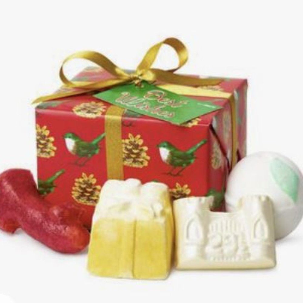 LUSH Best Wishes Christmas Bath Bomb Set